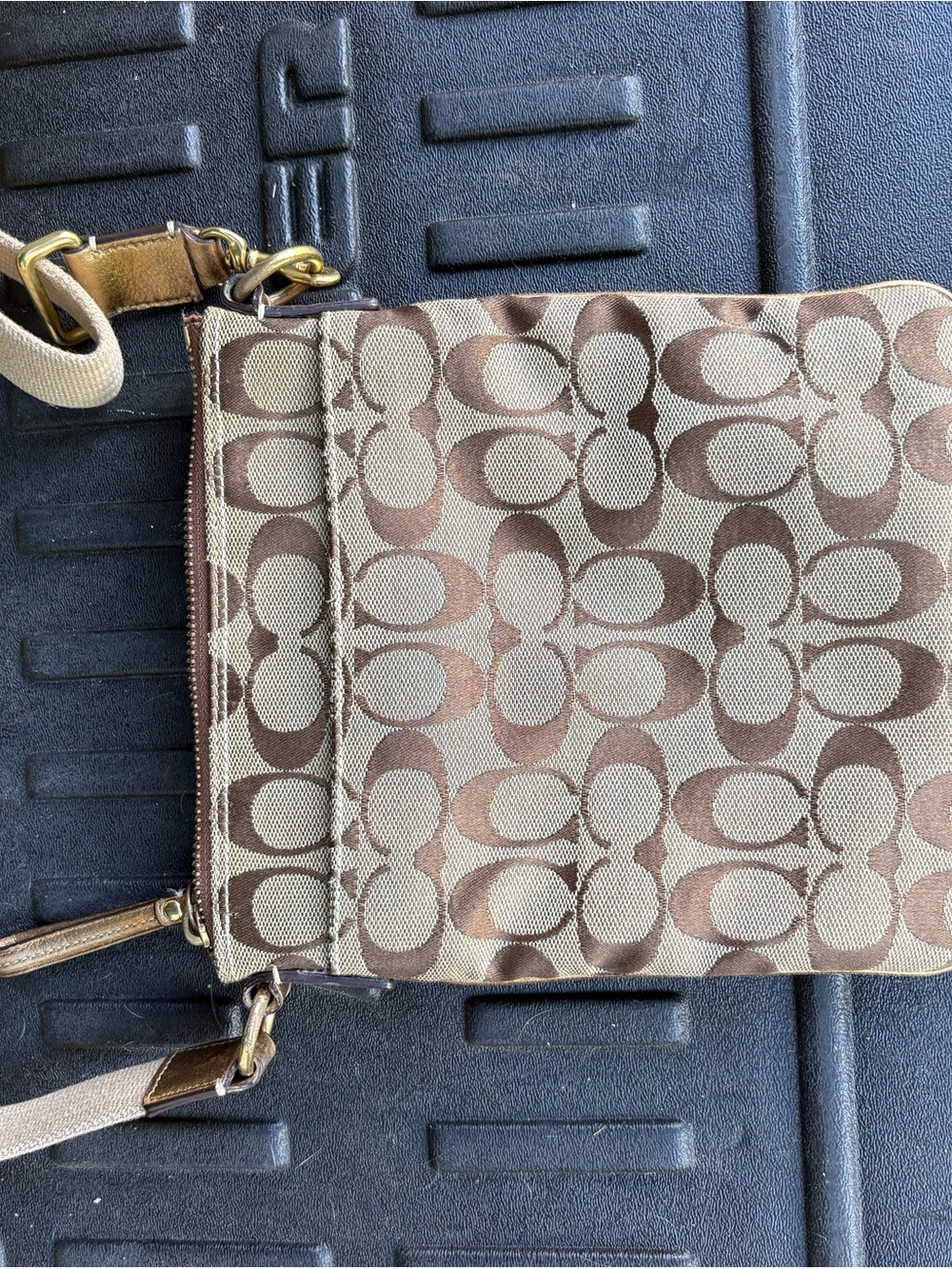 Coach Tan/Brown Signature Sateen Leather Crossbody Bag - Picture 4 of 11
